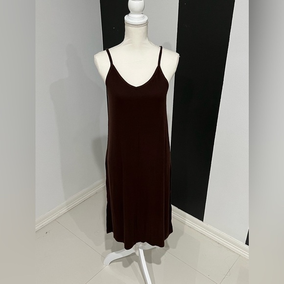 H&M Dresses & Skirts - H&M Chocolate Brown dreese